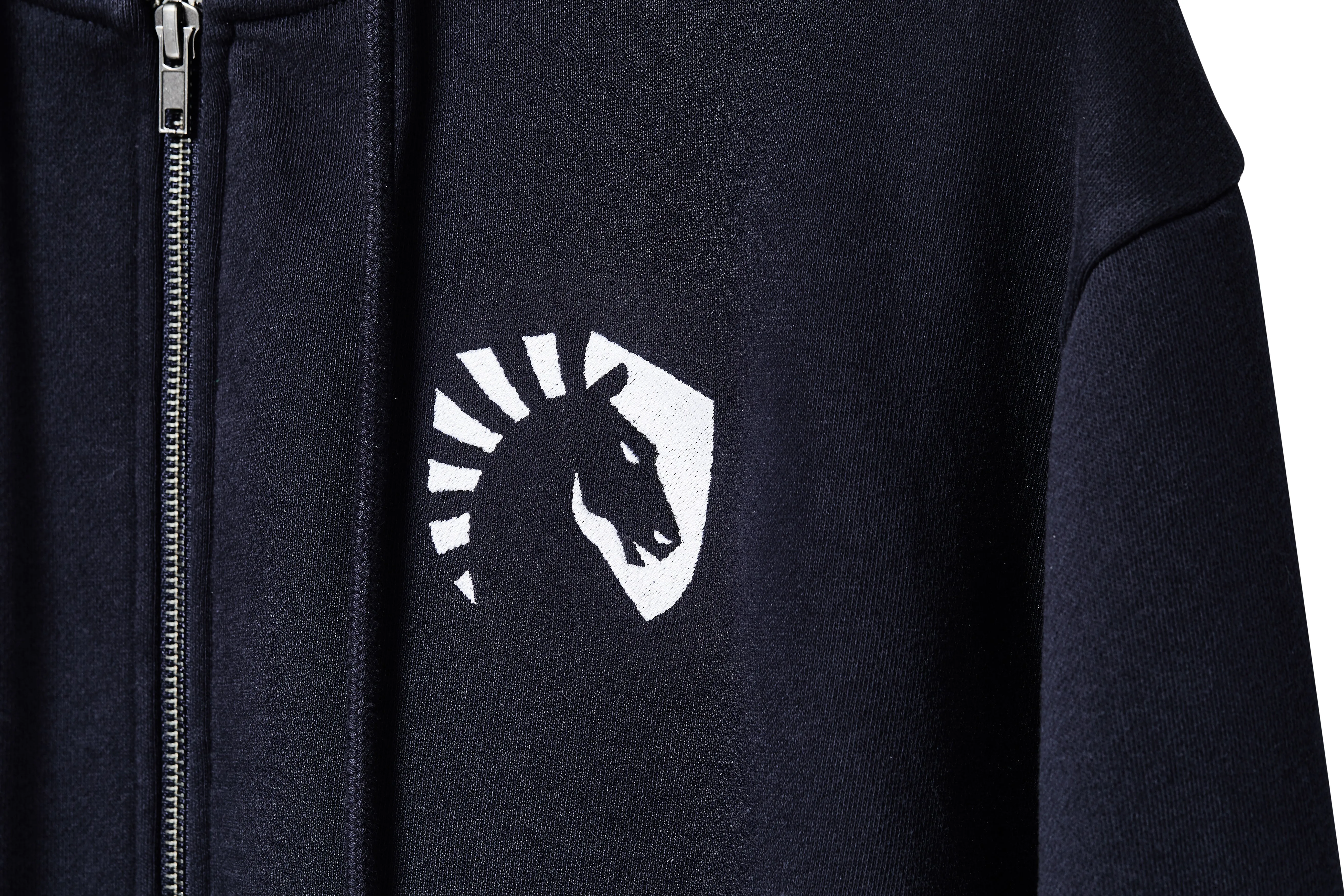 CREST ZIP UP HOODIE