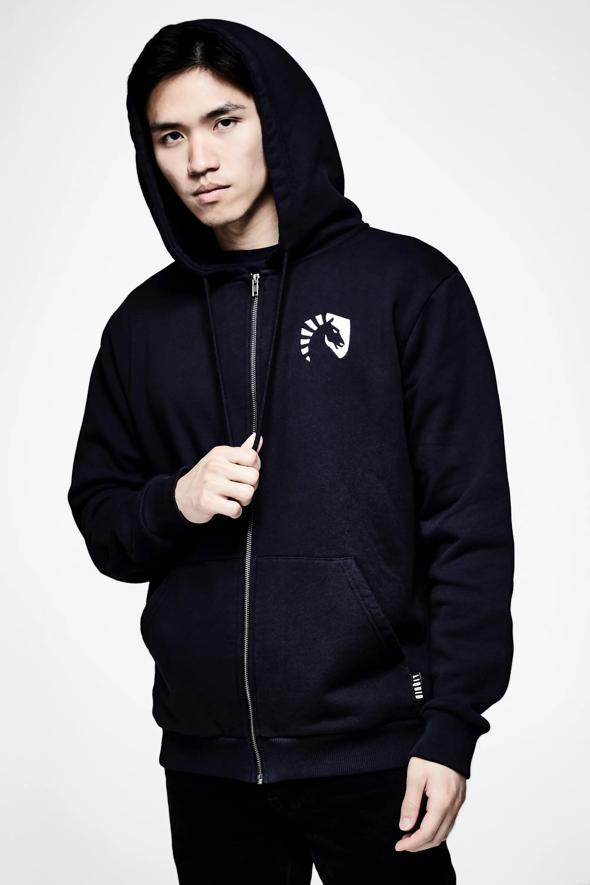 CREST ZIP UP HOODIE