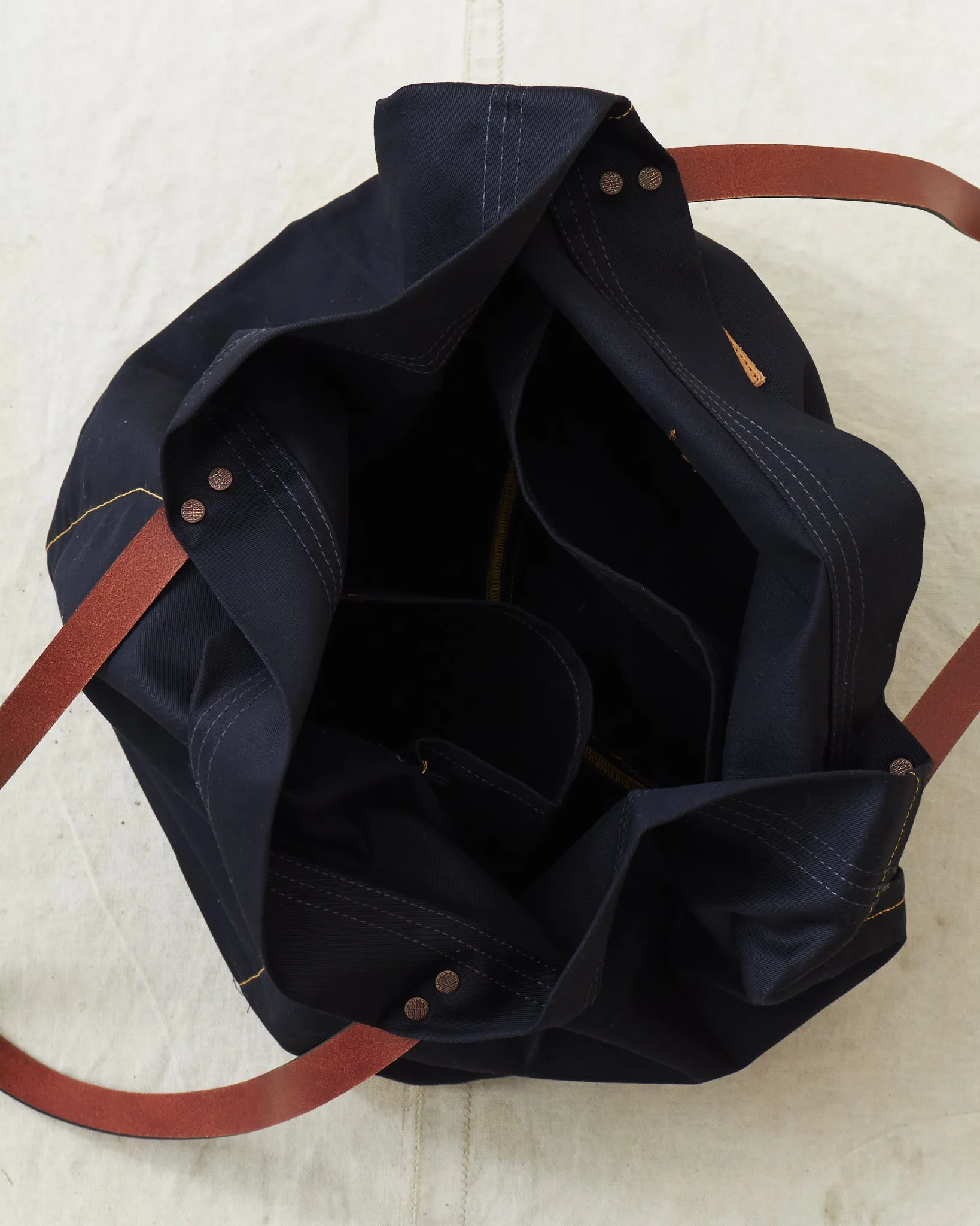 Indigofera Carson Tote Bag Black