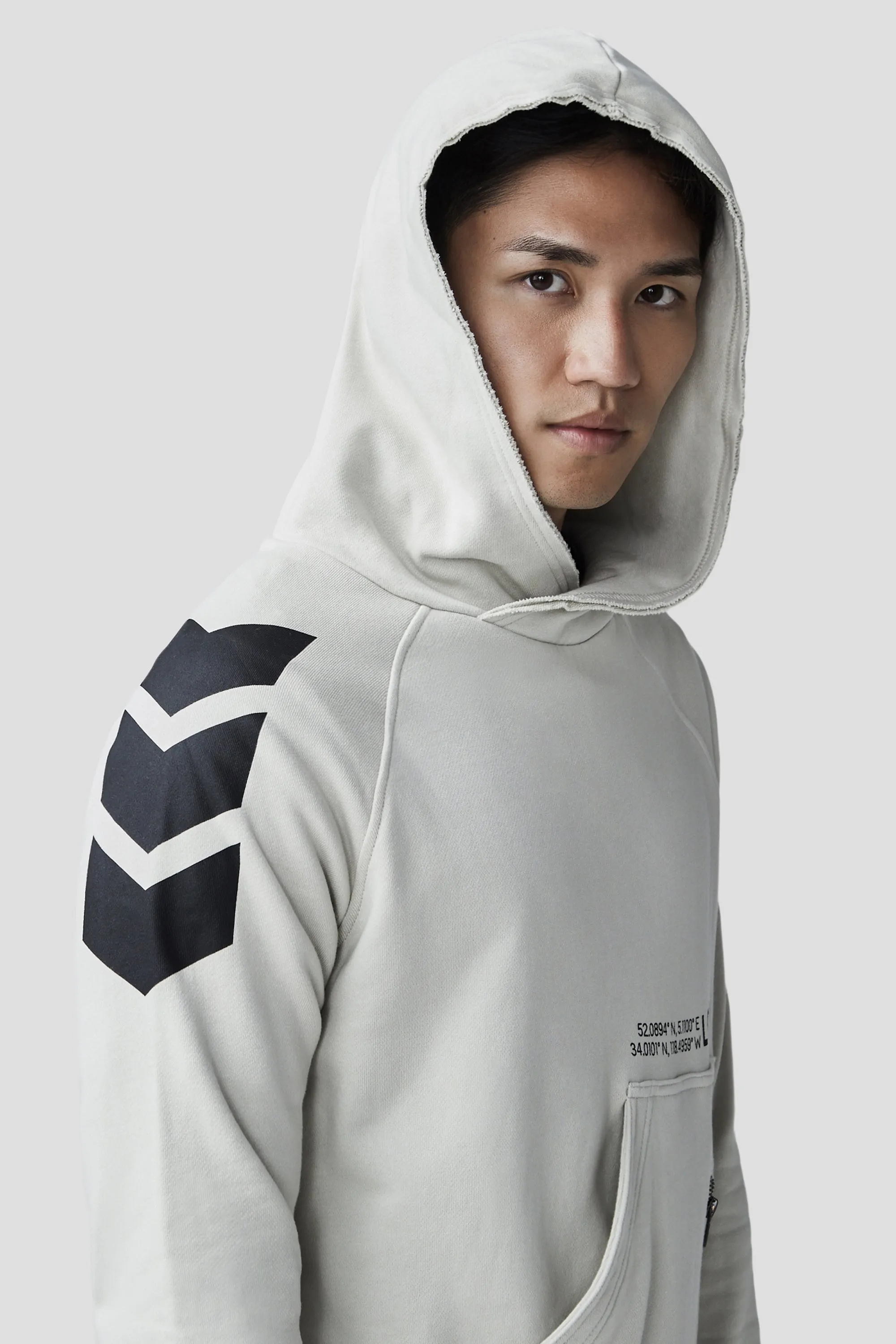 LQD V3 SQUARE POCKET HOODIE