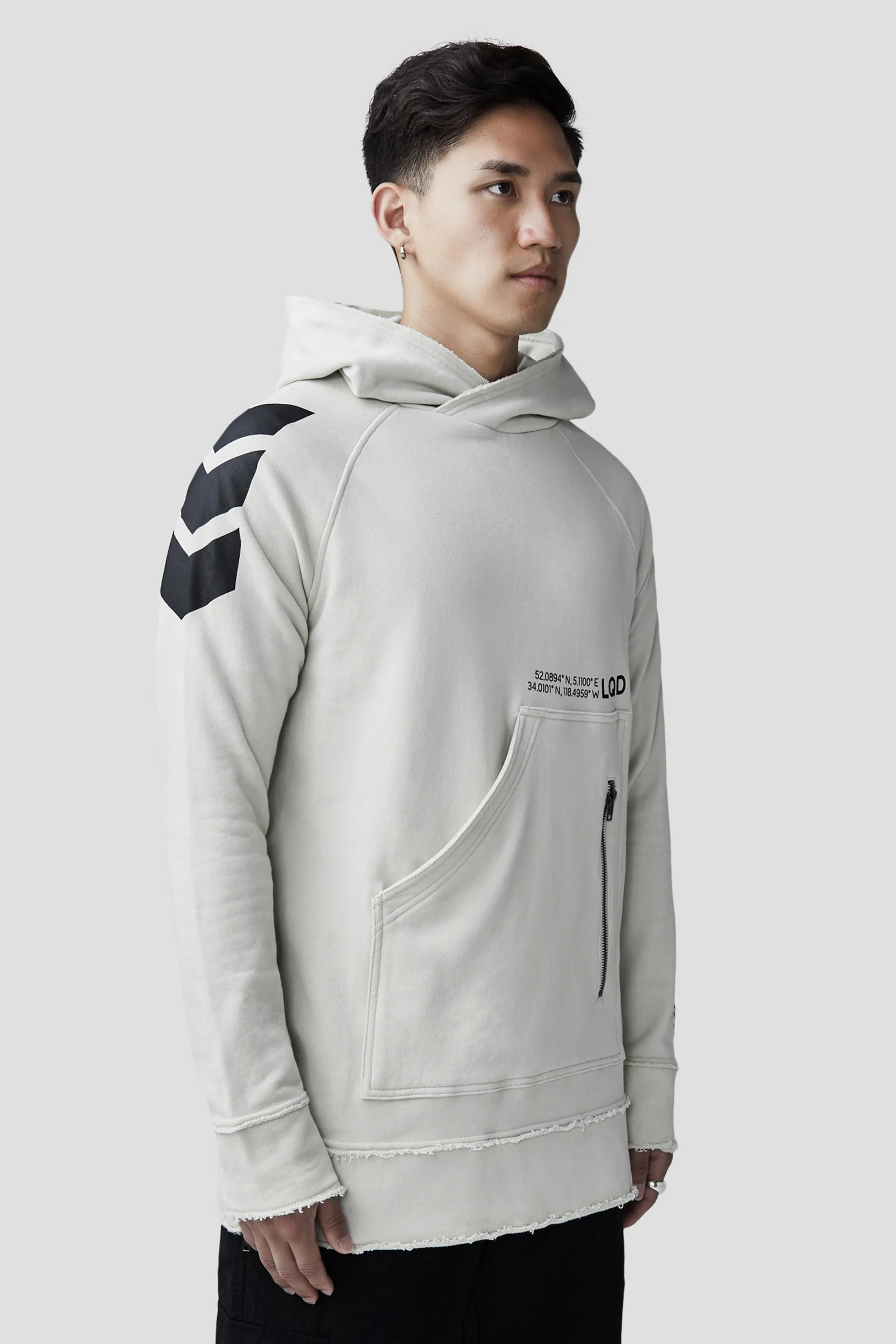 LQD V3 SQUARE POCKET HOODIE