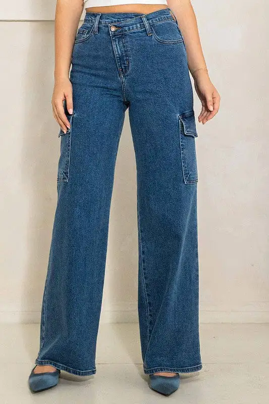 Memory High Rise Crossed Waist Cargo Wide Jeans [online exclusive]