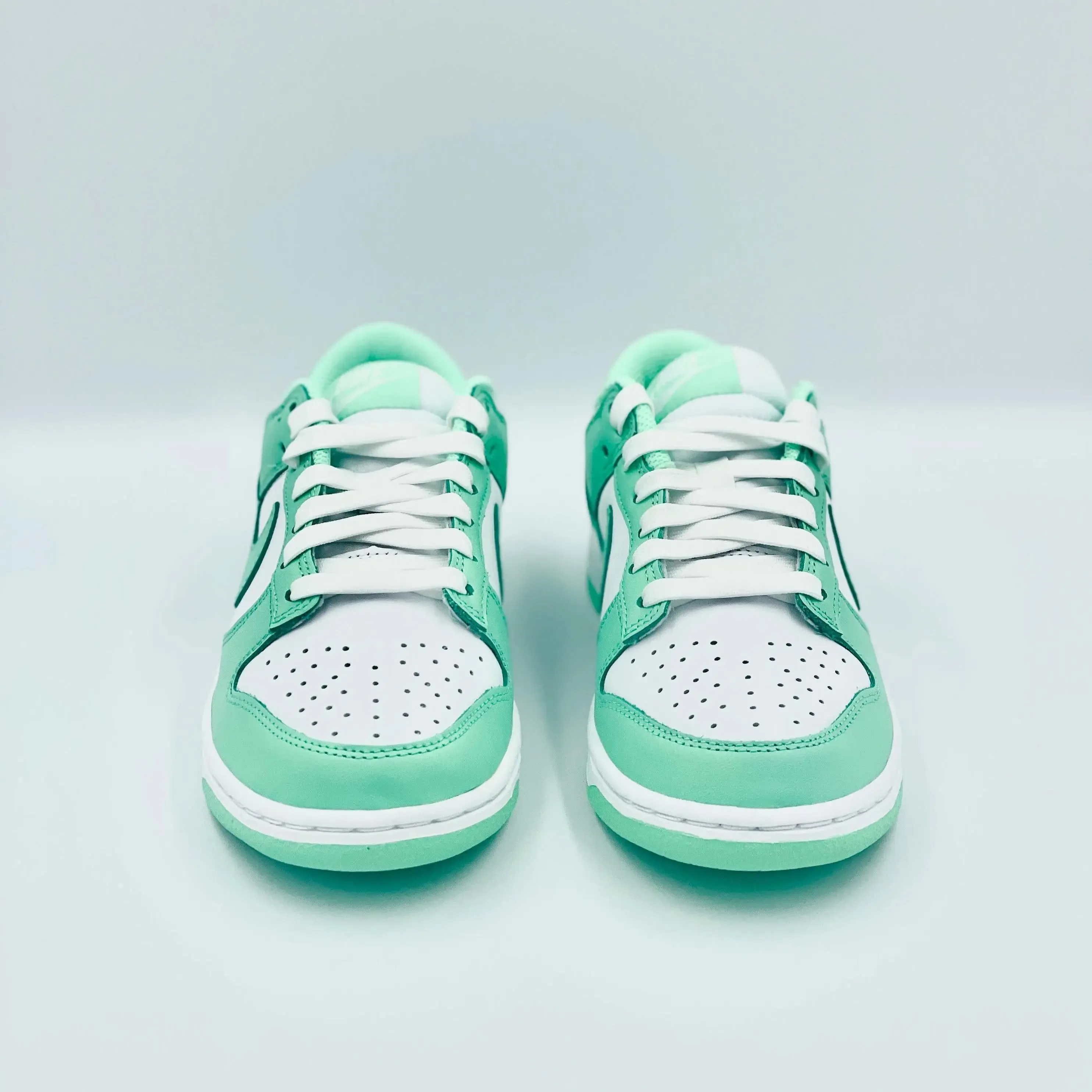 Nike Dunk Low Green Glow