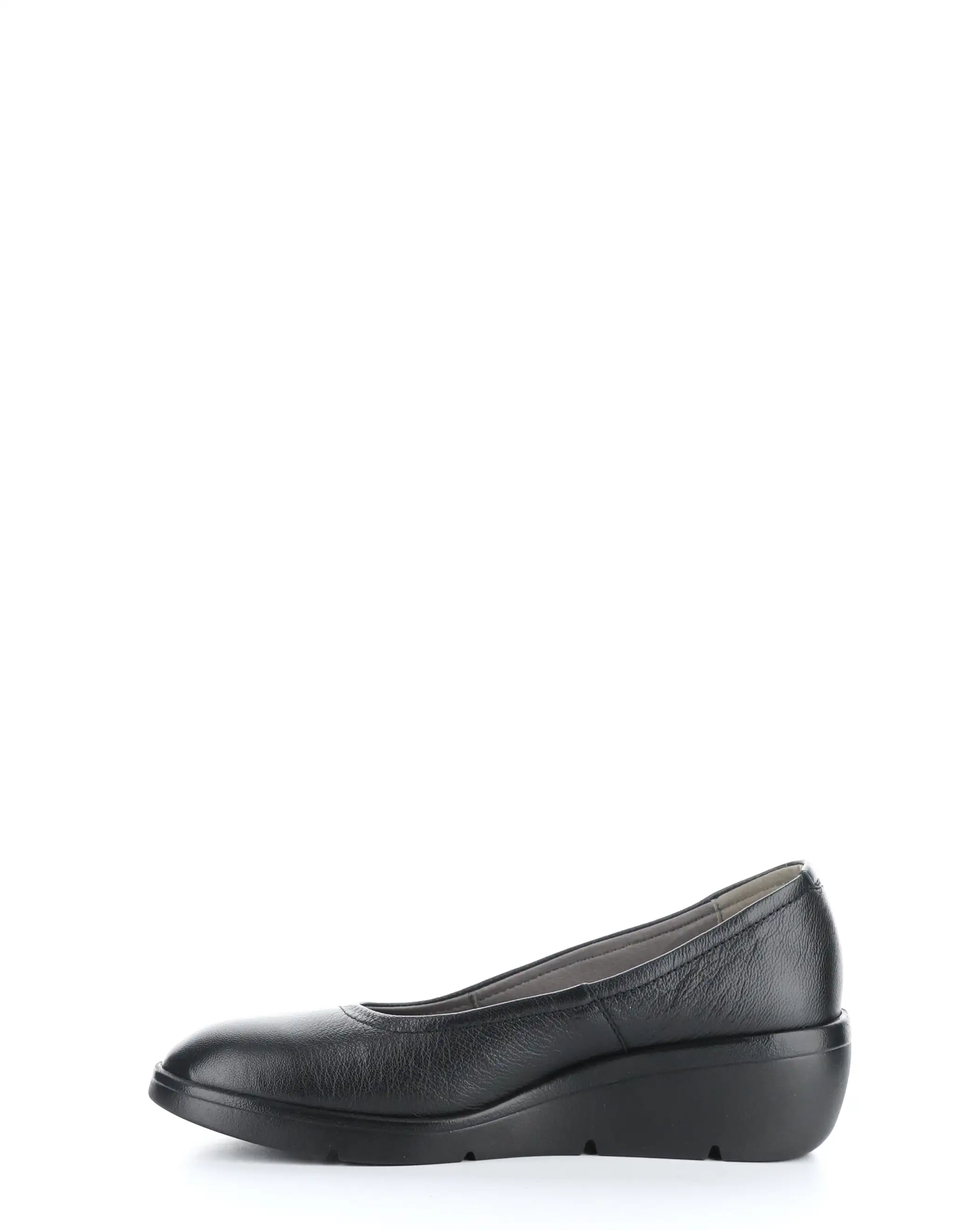 NUMA570FLY 004 BLACK Round Toe Shoes