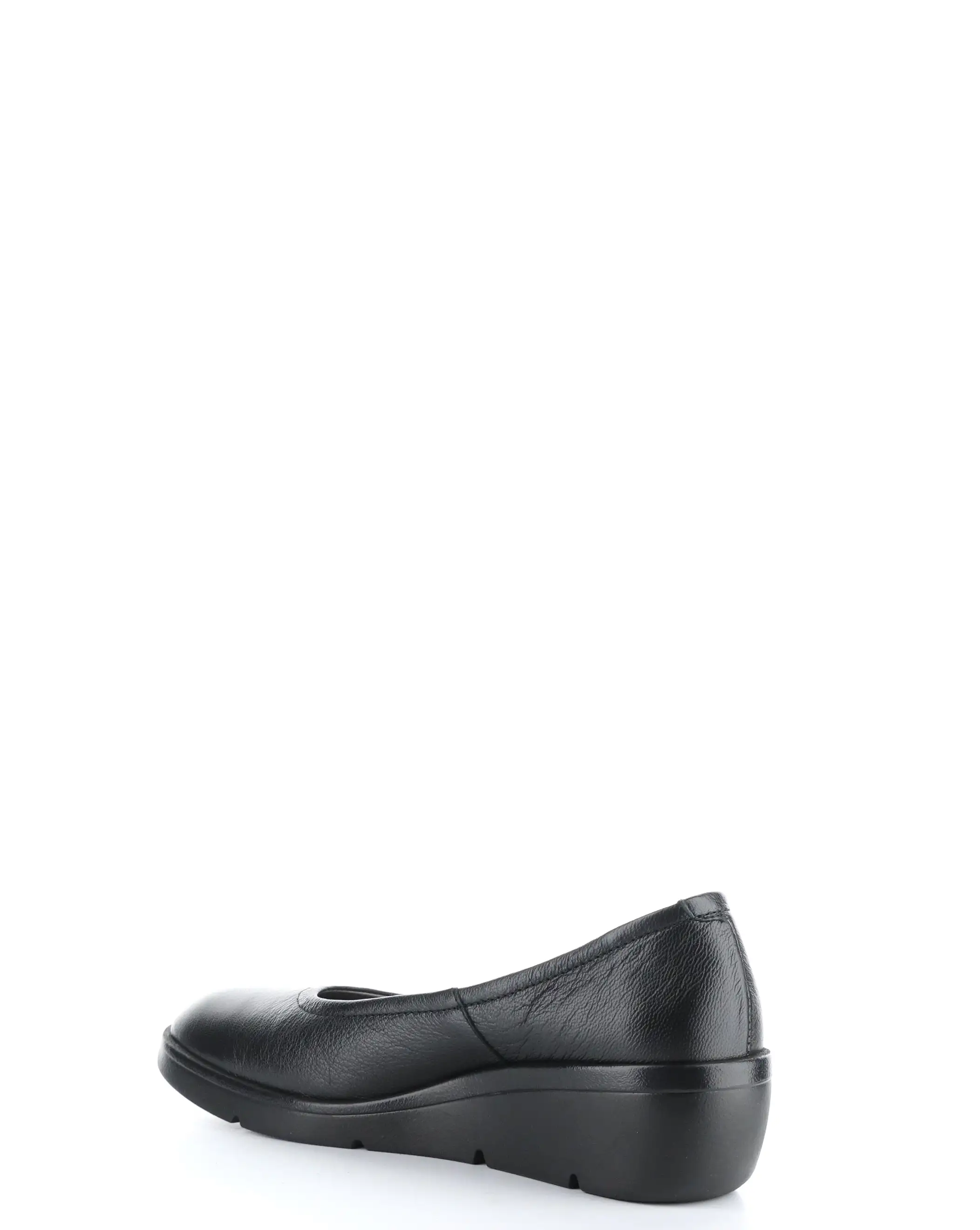 NUMA570FLY 004 BLACK Round Toe Shoes