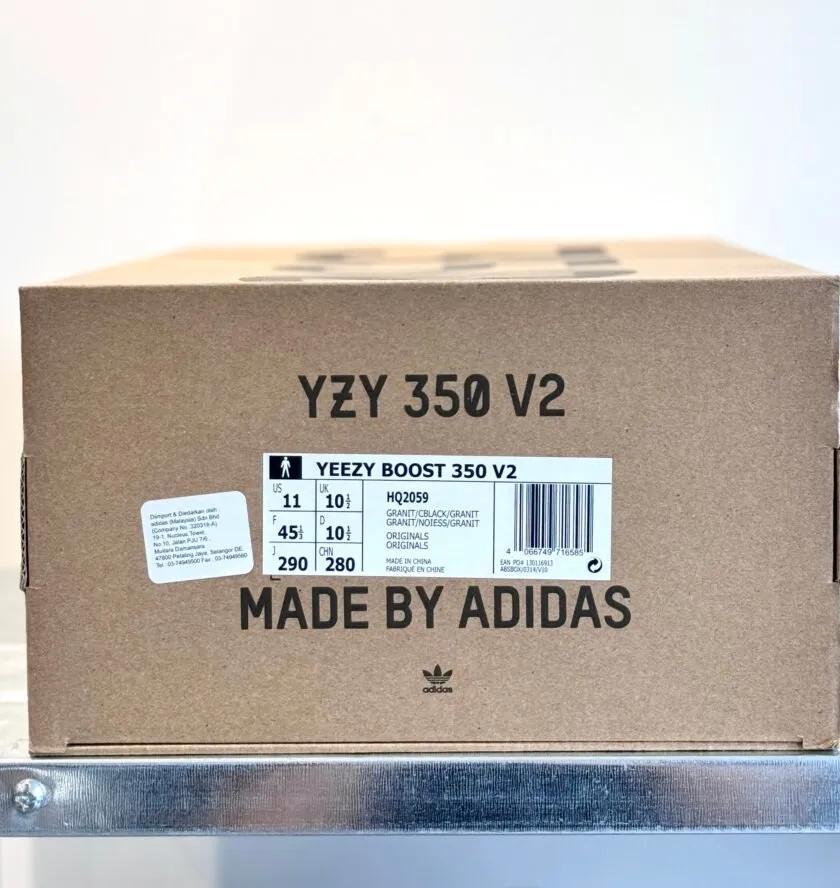 Preowned – Adidas Yeezy Boost 350 V2 Granite UK10.5 / US11 