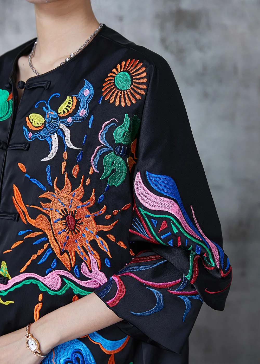 Vintage Black Embroidered Chinese Button Silk Coats Fall